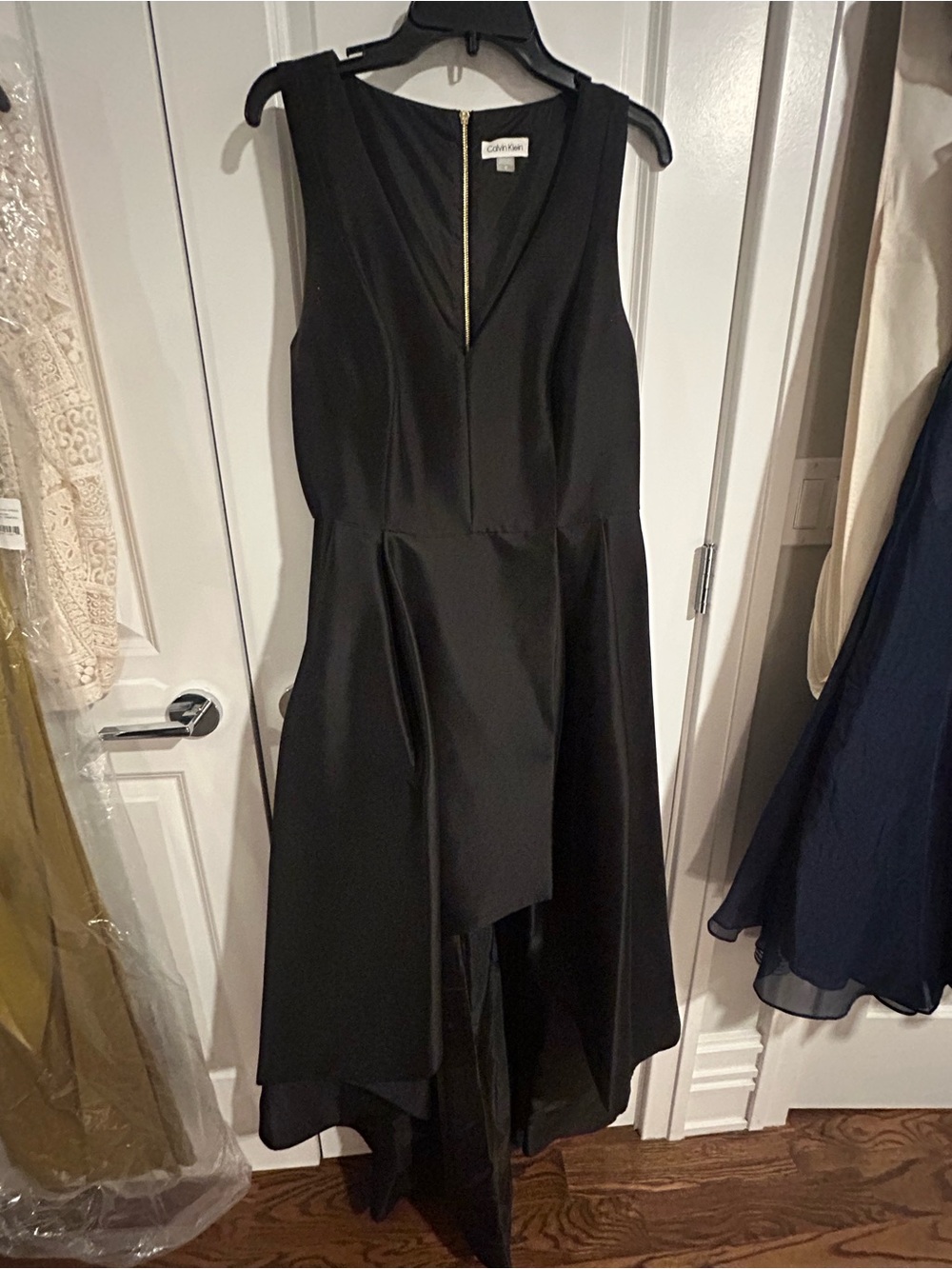 Calvin Klein Sleeveless Black High-Low V-Neck Cocktail Dress